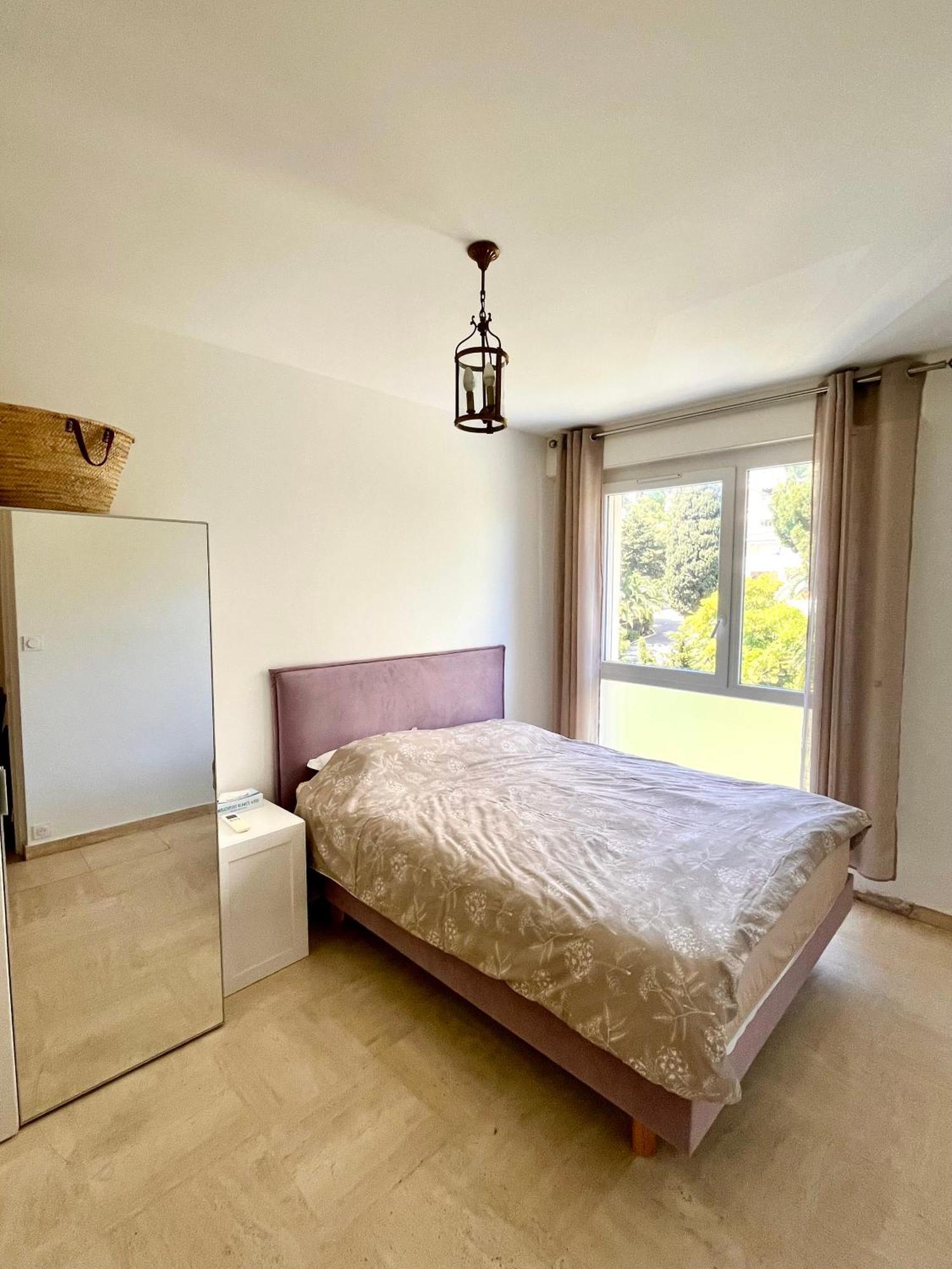 Charming Flat Close To Apartamento